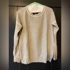 Gray and white Banana Republic sweater - Italian Filpucci.